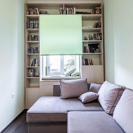 Modern Chaikovskogo Apartment Lviv Bagian luar foto
