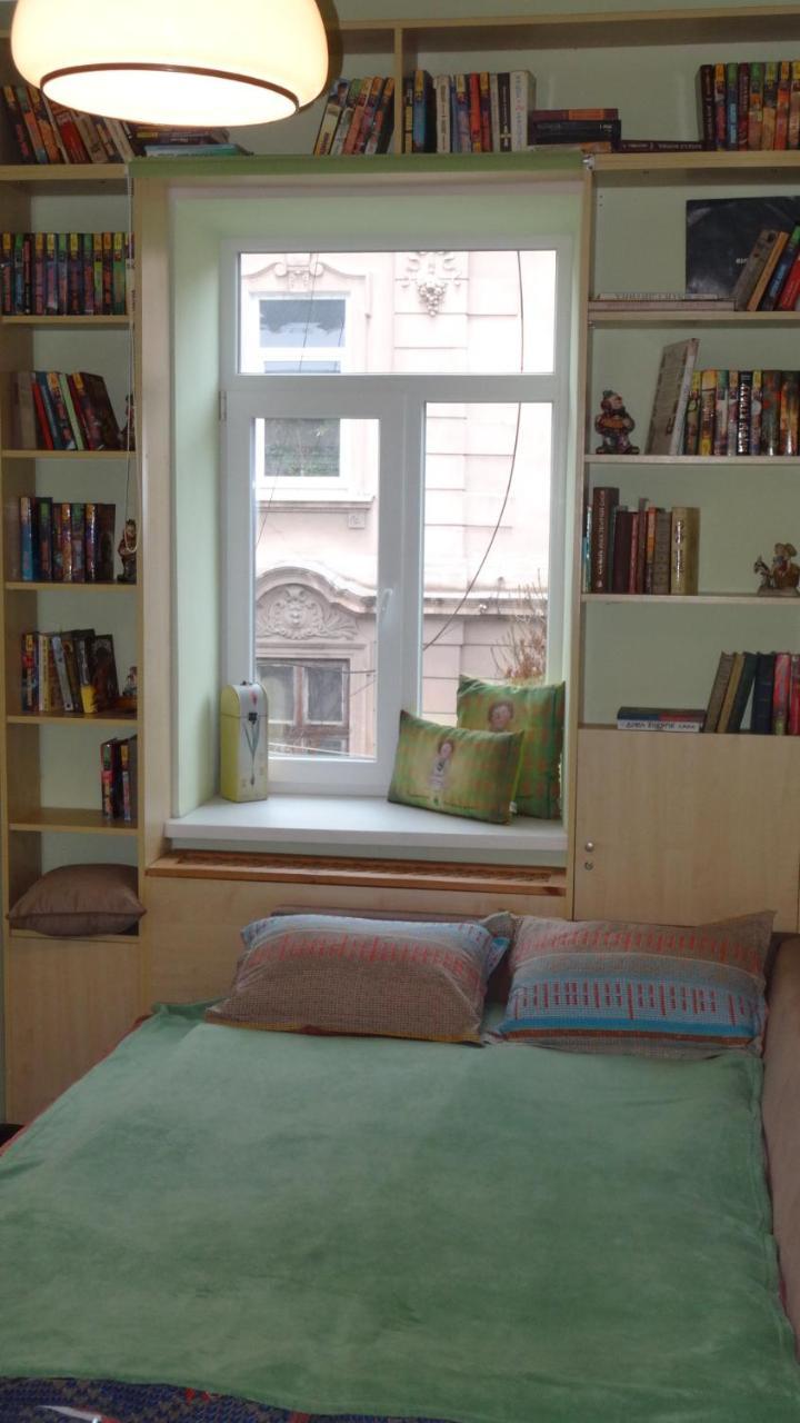 Modern Chaikovskogo Apartment Lviv Bagian luar foto