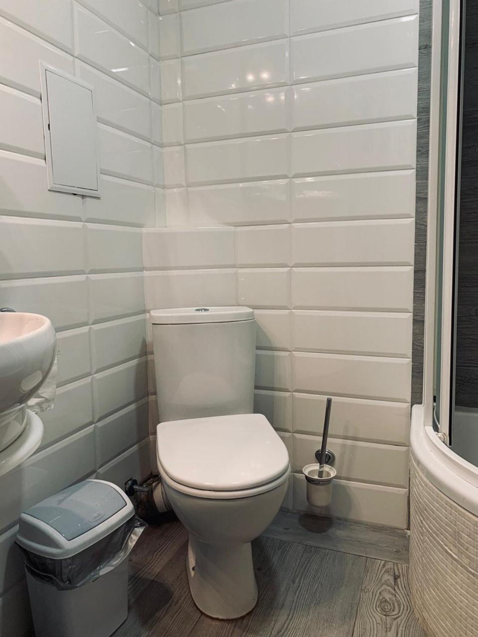 Modern Chaikovskogo Apartment Lviv Bagian luar foto