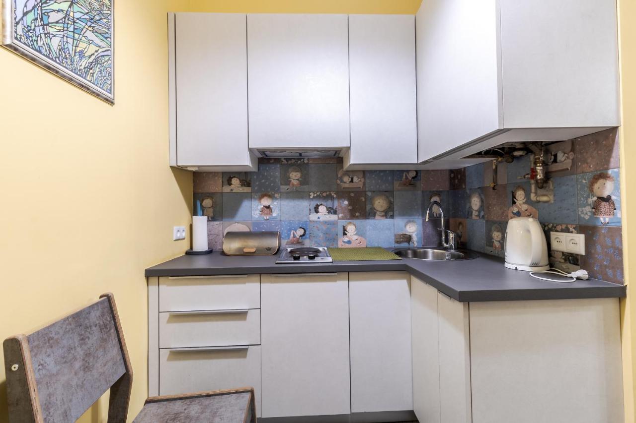 Modern Chaikovskogo Apartment Lviv Bagian luar foto