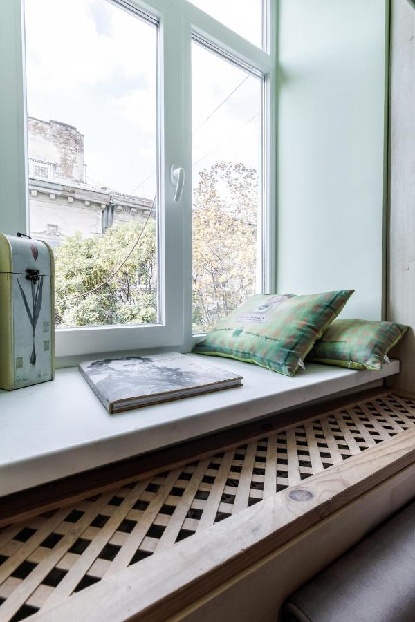 Modern Chaikovskogo Apartment Lviv Bagian luar foto